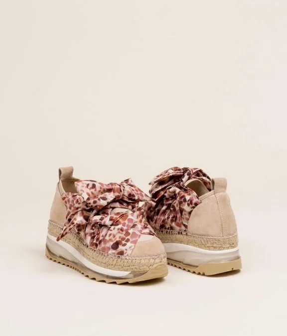 Tenis floral